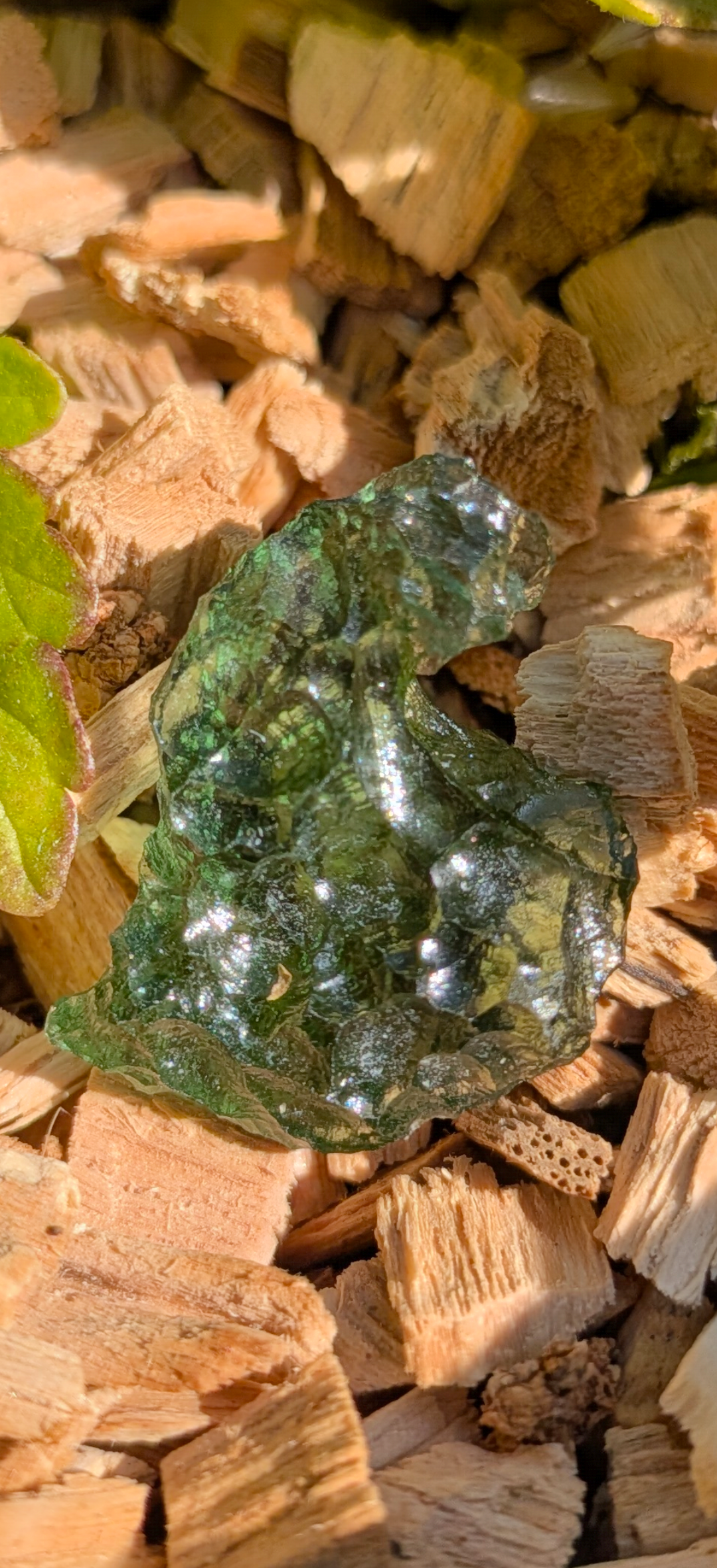 A+++ Grade Super-Translucent And Shiny Moldavite From Maly Chlum - Kraj #7 - 3.10g