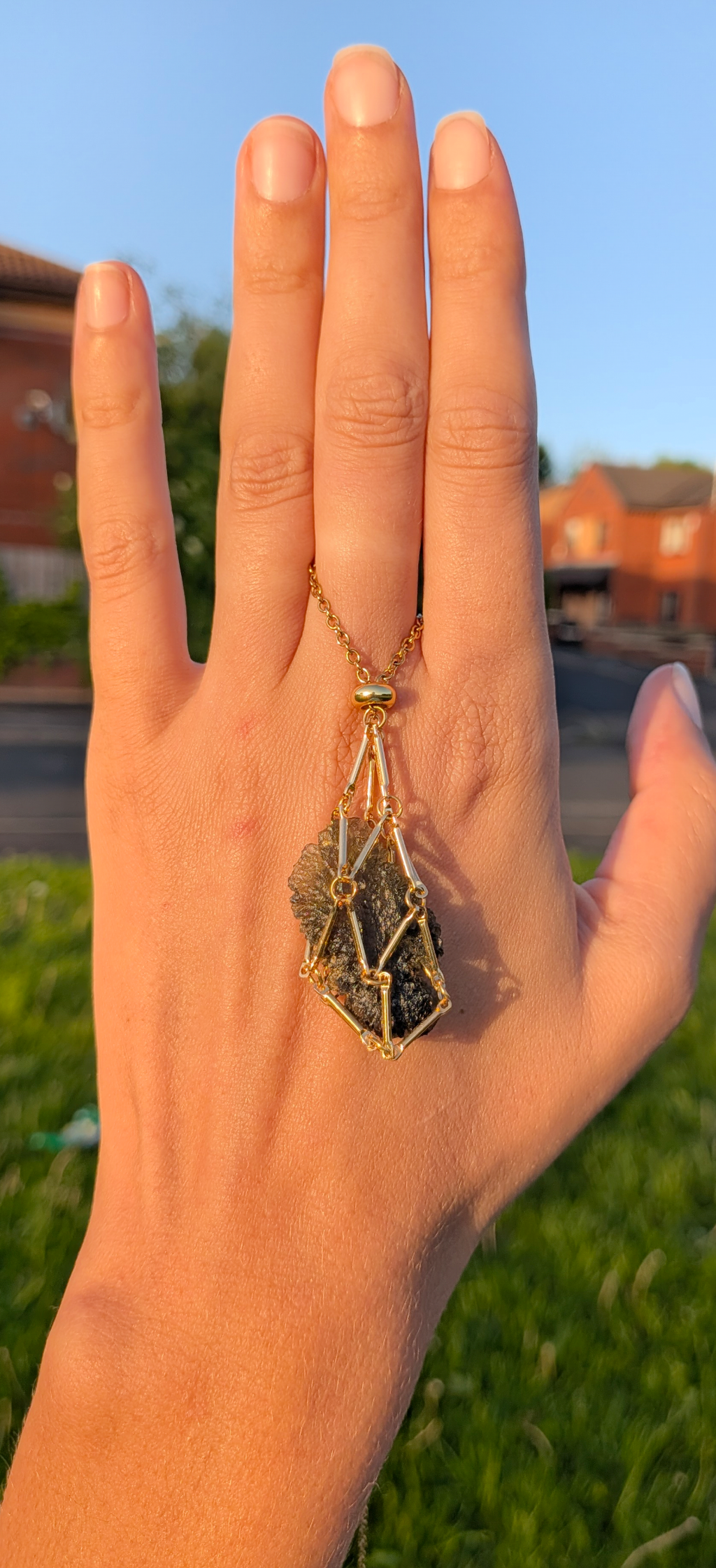Gold Plated Caged Freeform Pendant - Olesnice 3,95g #64