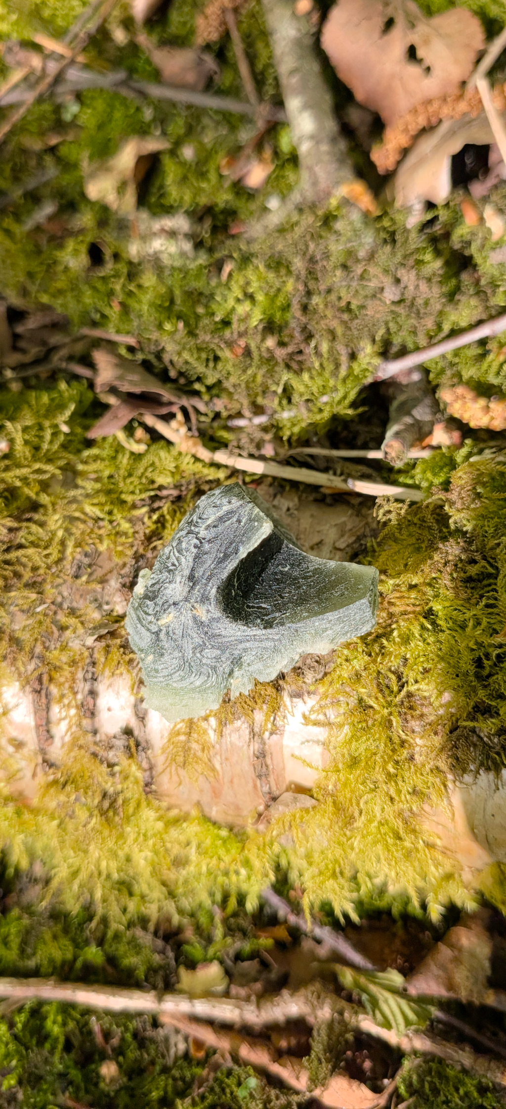 A+++ Grade Frosty Moldavite From Bartochov #80- 13,39g