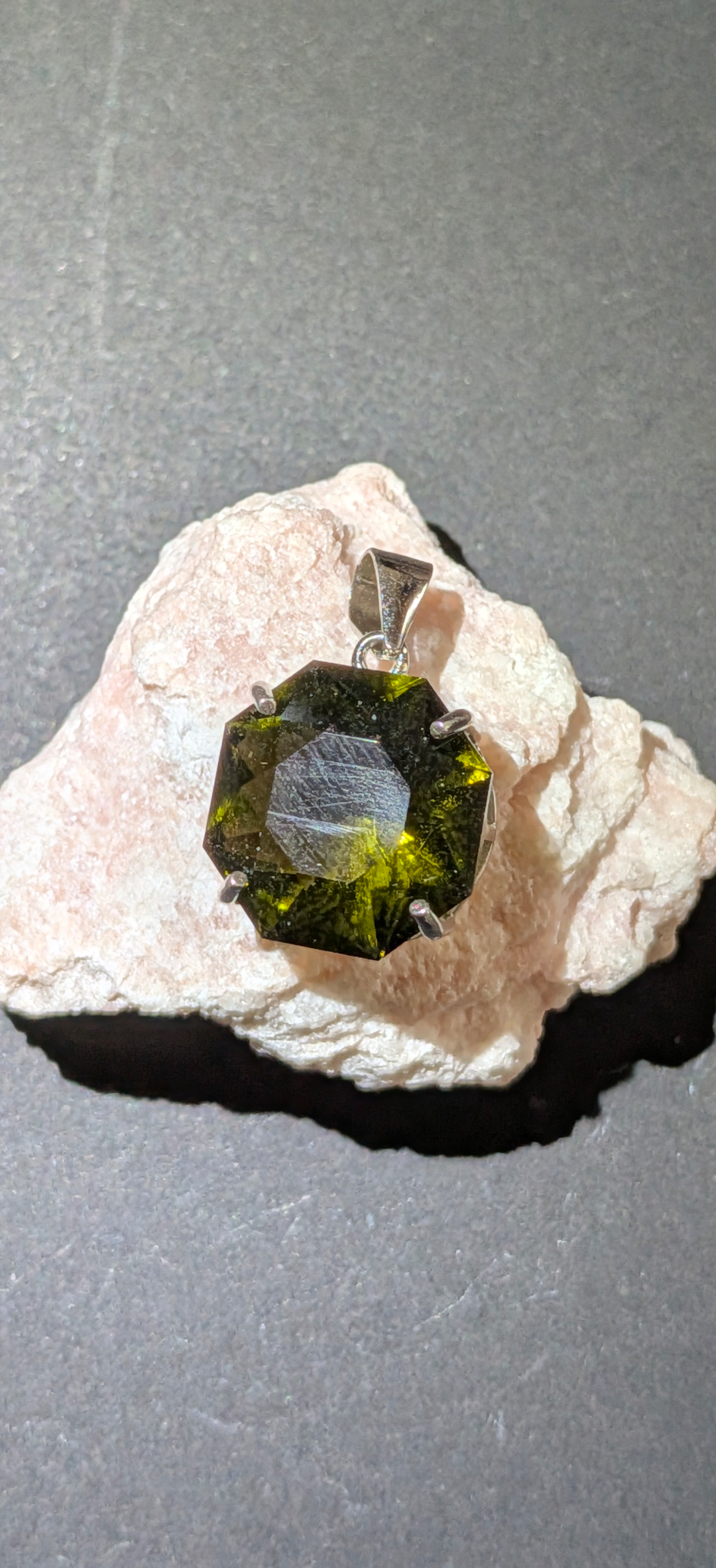 Octagon Cut Moldavite Gemstone In 925 Silver #27 - 5.81ct