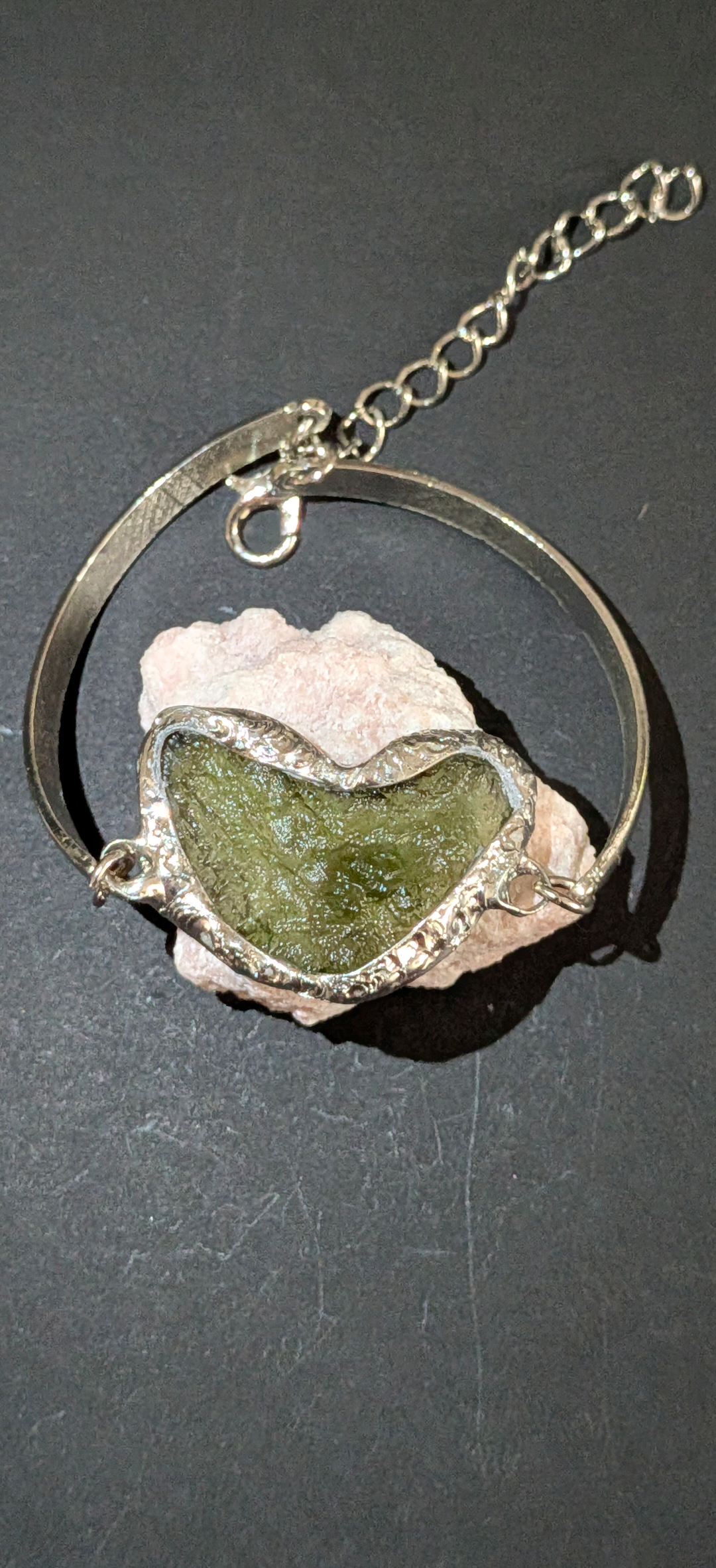 Moldavite Heart Bracelet, Chlum 2,3g #51