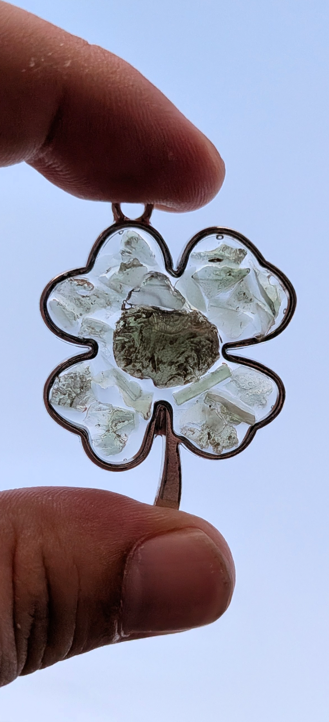 Four-Leaf Clover Pendant With Moldavites #37